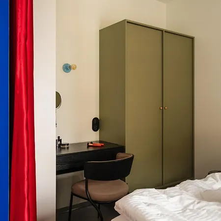 Modern Apartment In The City Centre - Cinema 1114 Breslavia