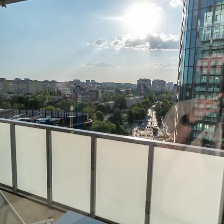 Cinema Wroclaw In City Centre - Parking - River View *